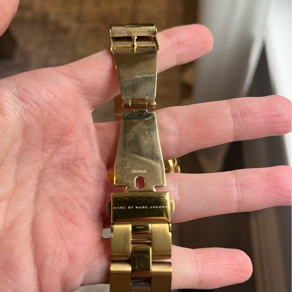 Marc by Marc Jacobs watch - Picture 6 of 7